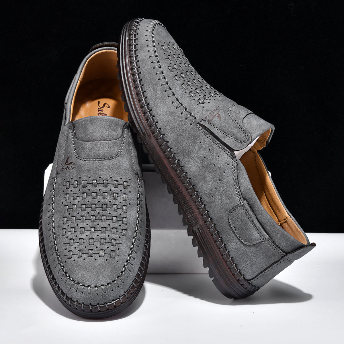Men's Comfortable Casual Shoes, Built-In Arch Support, Lightweight, Waterproof, Slip Resistant, Breathable Upper, Durable For 5 Years.