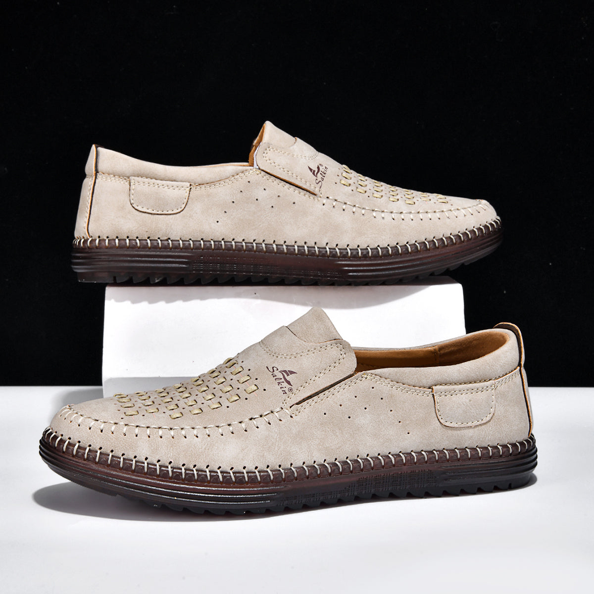 Men's Comfortable Casual Shoes, Built-In Arch Support, Lightweight, Waterproof, Slip Resistant, Breathable Upper, Durable For 5 Years.