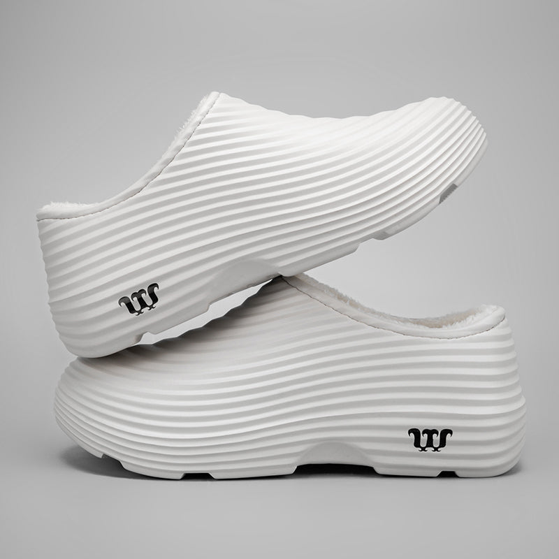 Unisex Fall/Winter Warm EVA Slip-On Clogs – Comfortable Pain-Relief Shoes with Arch Support, Waterproof & Non-Slip, Cozy Sherpa Lining for Indoor & Home Casual Wear