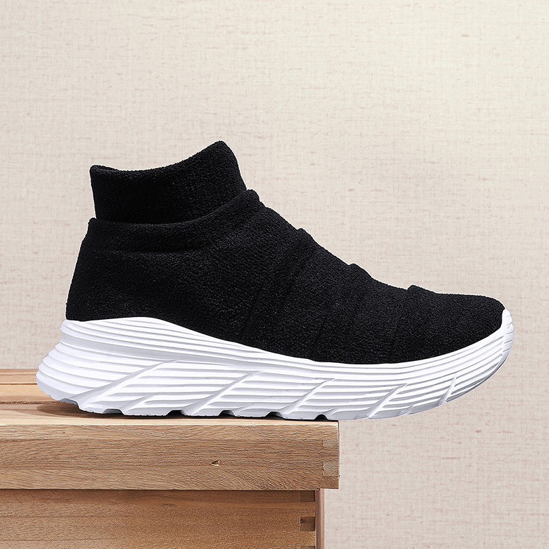 Men’s Thermal-Lined Slip-On Winter Sneakers – Cushioned, Anti-Slip