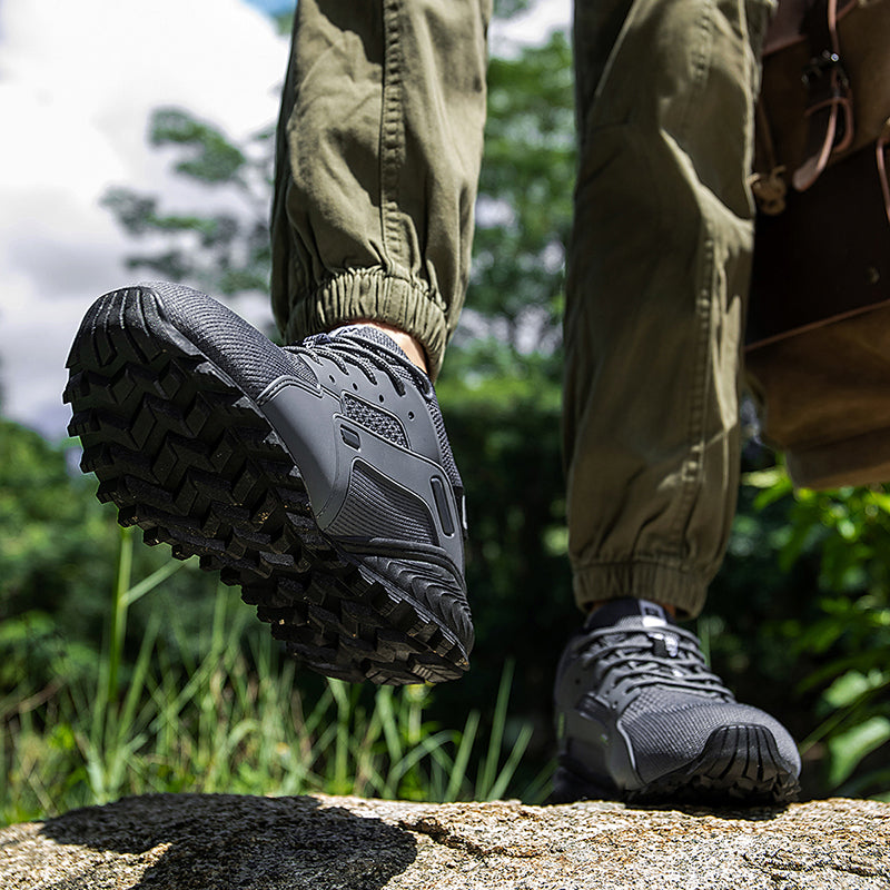 Men’s Outdoor Hiking Shoes – Breathable Mesh Trail Sneakers, Slip-Resistant Durable Outsole, Lightweight Low-Top Lace-Up Walking Shoes