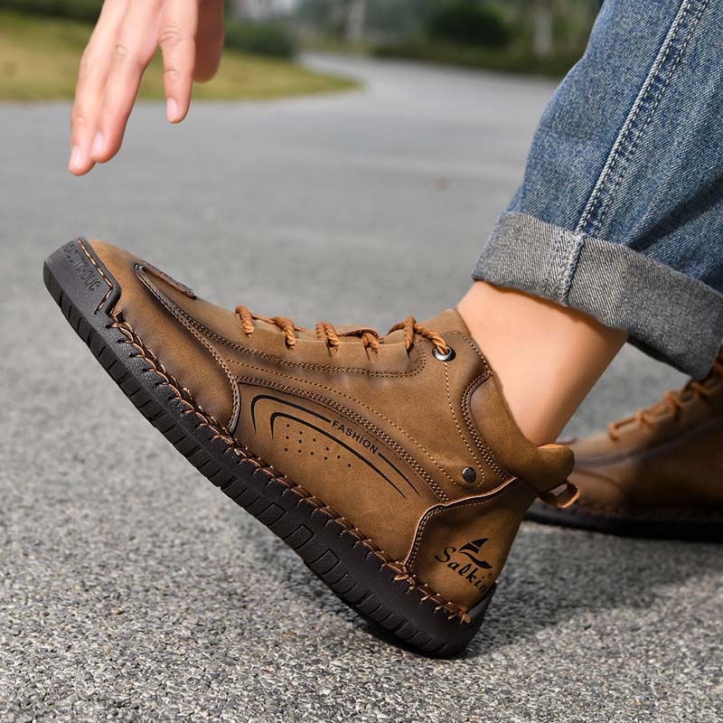 Men's Vintage Motorcycle Boots - Handcrafted Stitching, Waterproof & Slip-Resistant, Scratch-Resistant, Built-In Arch Support, Comfortable Work Boots, Durable For 5 Years.